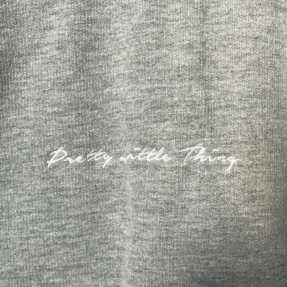 Pretty Little Thing Gray. Women’s sweatshirt. Medium
